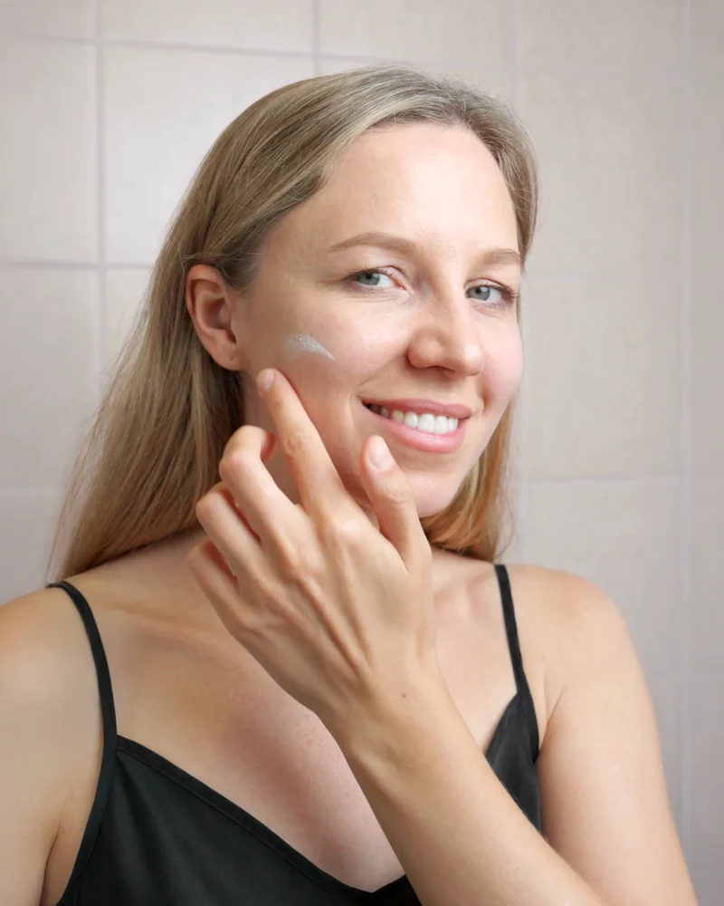 VELVET SHIELD SPF 50