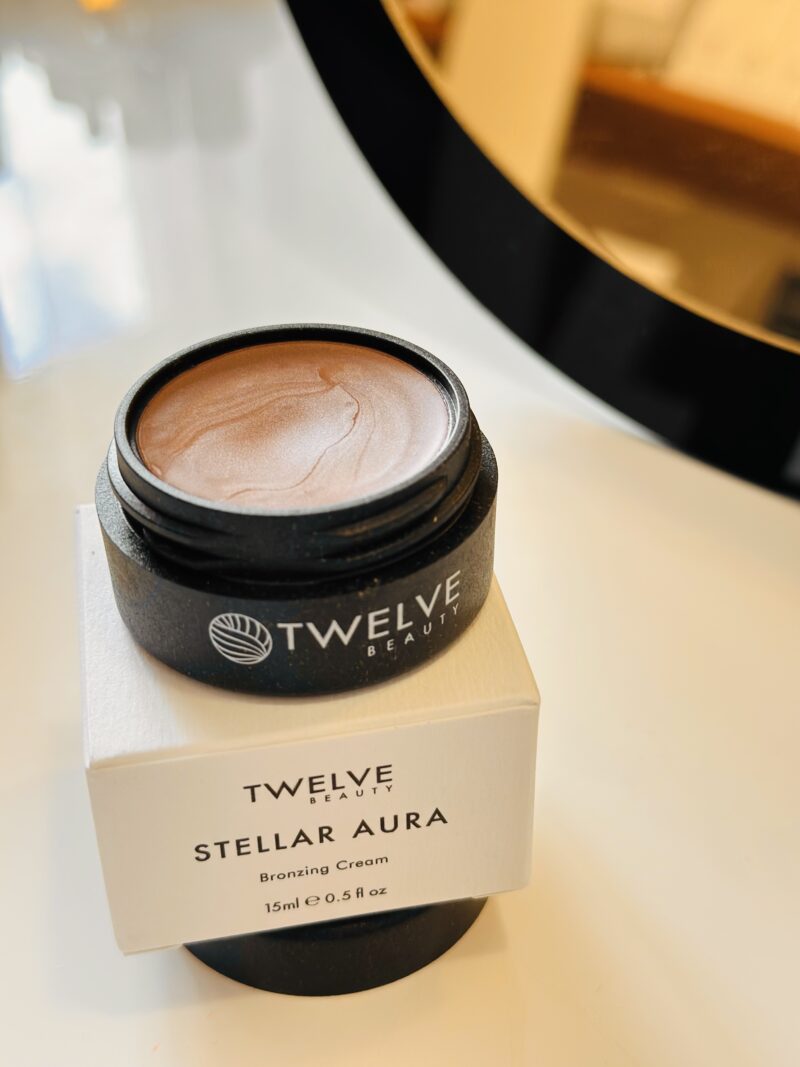Stellar Aura Bronzing Cream - TWELVE - Imagen 8