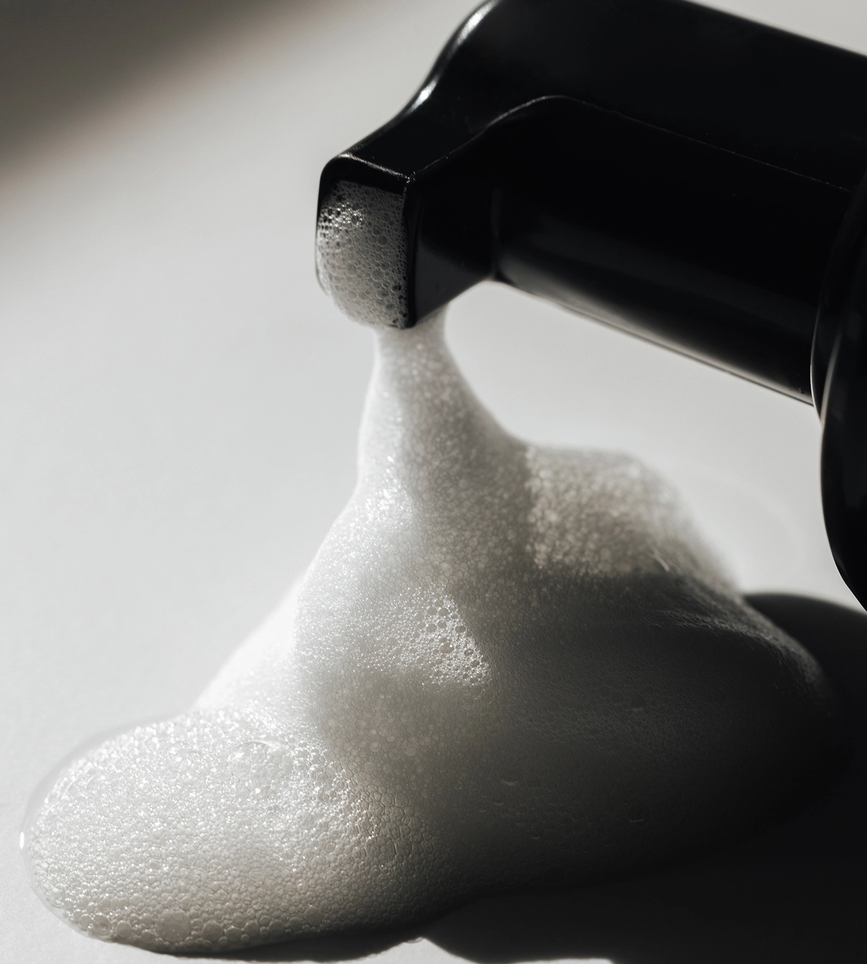 Microbiome Modulator Cleansing Foam _ Helenis Biocosmetics